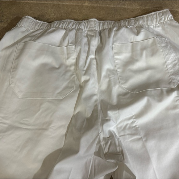 Vera Bradley Scrubs NWT Large Tall - Picture 6 of 7